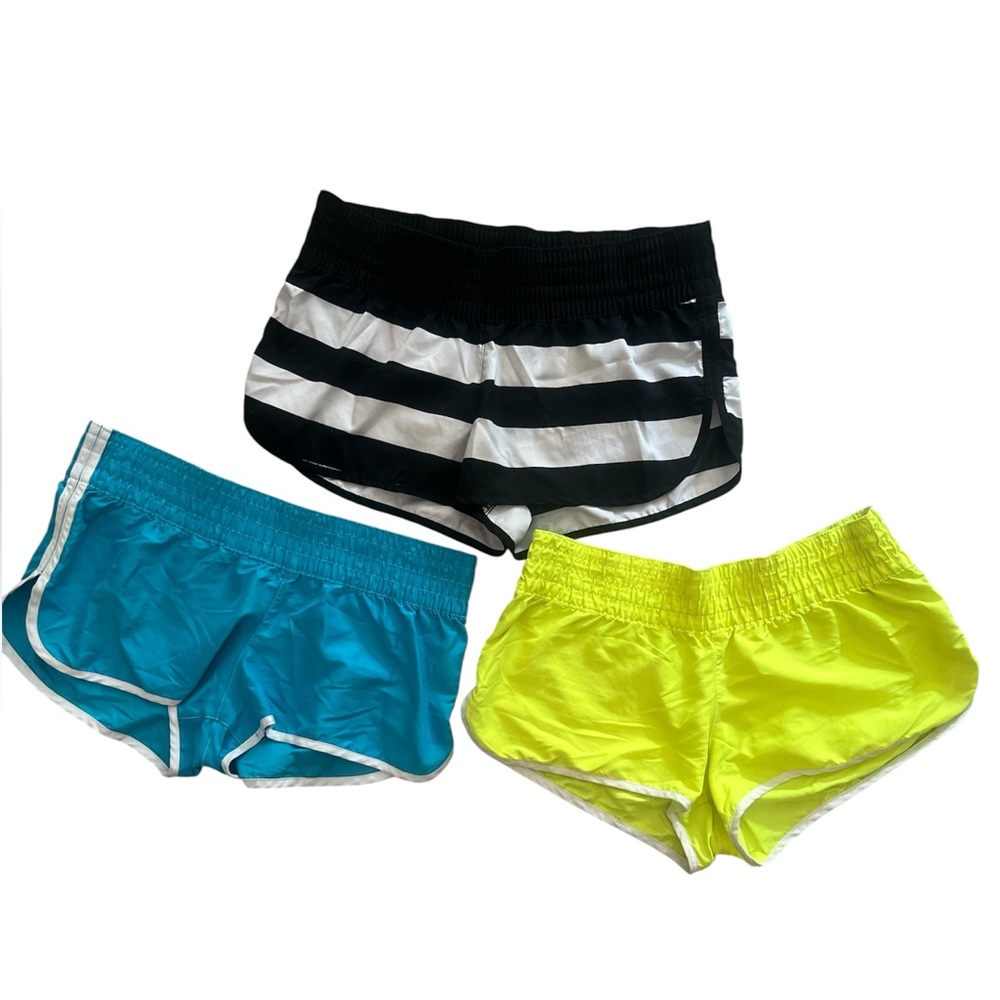 (3 pack) Retro Style Xhilaration Summer Shorts